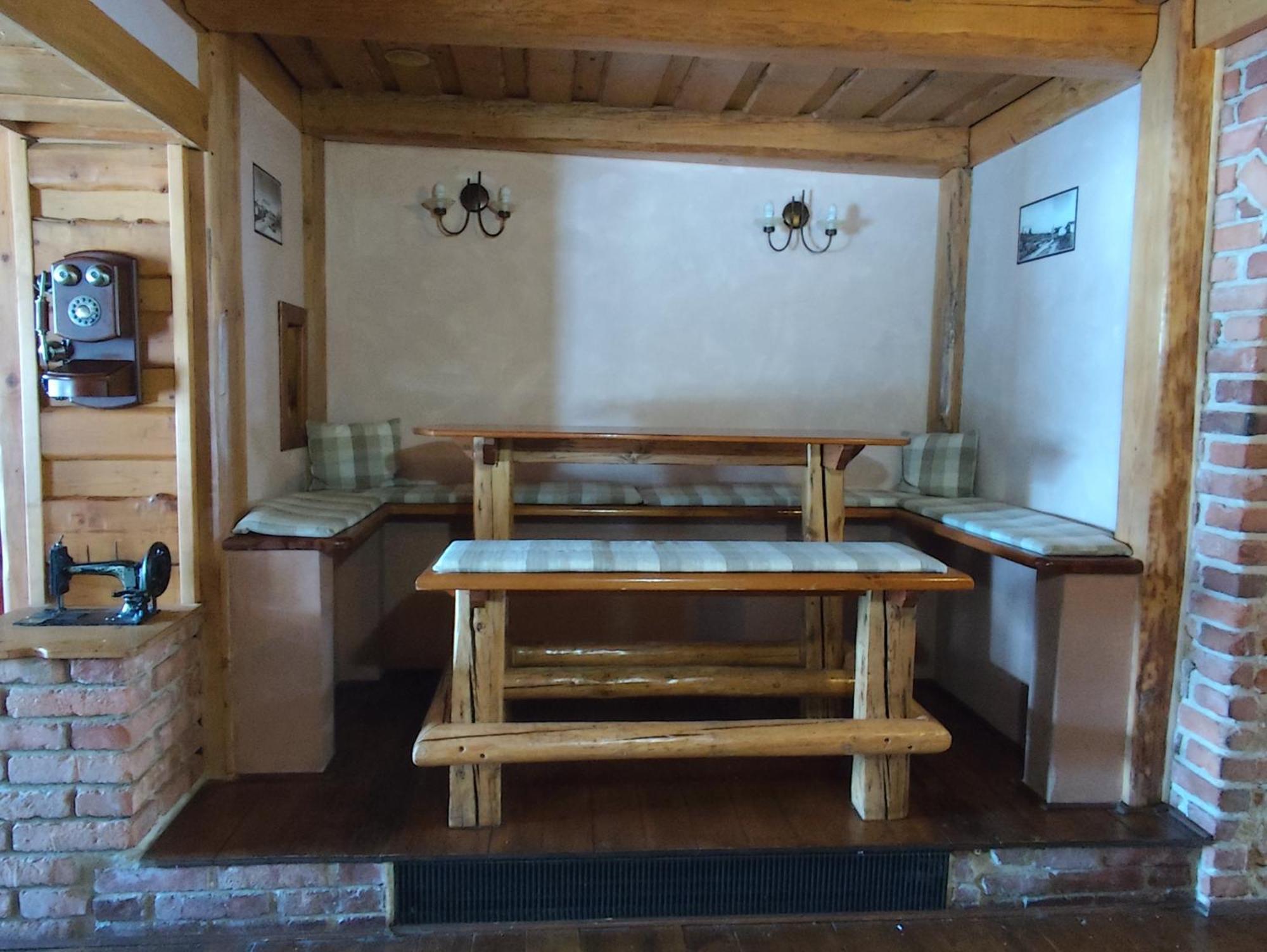 Ubytovani U Bohouse Jilemnice Exterior foto