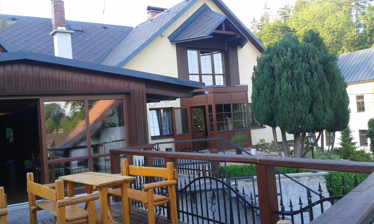 Ubytovani U Bohouse Jilemnice Exterior foto